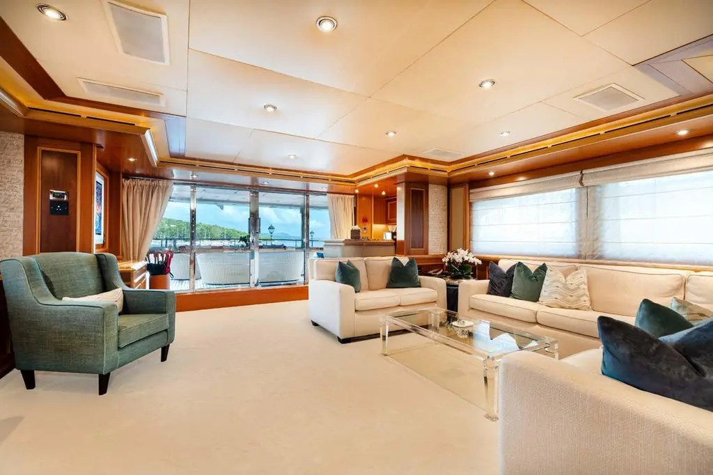 EMOTION 2 2007 CRN Motor Yacht Yacht For Sale in Piraeus EMOTION 2 2007 CRN Motor Yacht Yacht For Sale in Piraeus