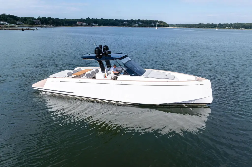 LADY DI 2024 Pardo Yachts 43 Yacht For Sale in Huntington NY LADY DI 2024 Pardo Yachts 43 Yacht For Sale in Huntington NY