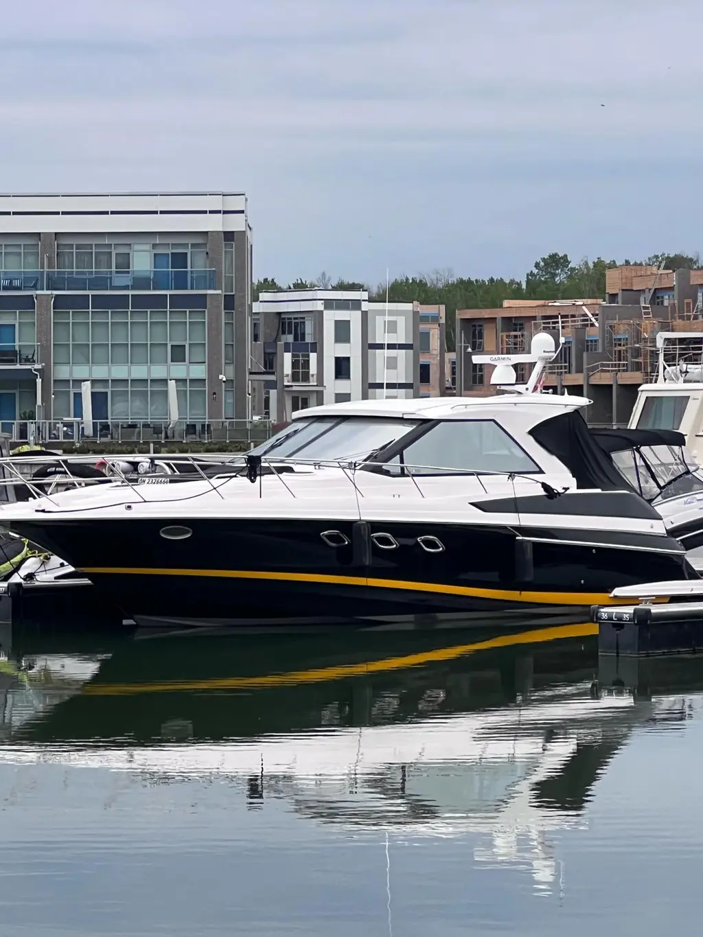 ROUGH PLAY 2010 Regal 44 Sport Coupe Yacht For Sale in Toronto ON ROUGH PLAY 2010 Regal 44 Sport Coupe Yacht For Sale in Toronto ON