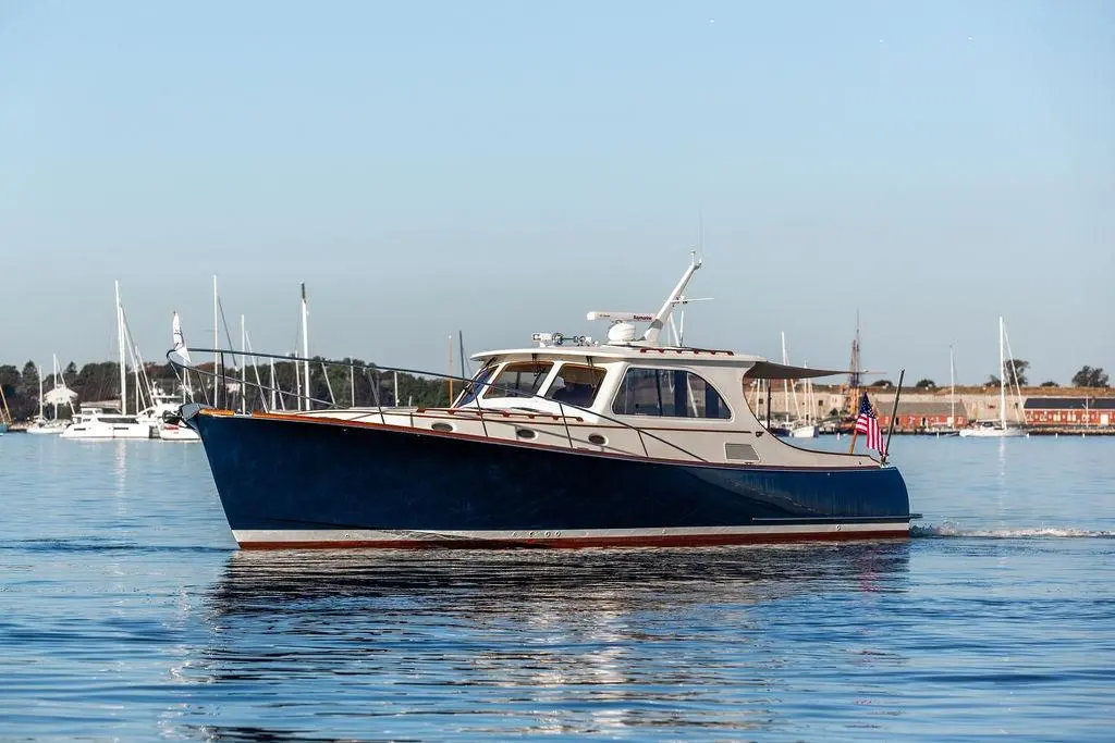 MON AMOUR 2005 Hinckley Talaria 44 Yacht For Sale in Portsmouth RI MON AMOUR 2005 Hinckley Talaria 44 Yacht For Sale in Portsmouth RI