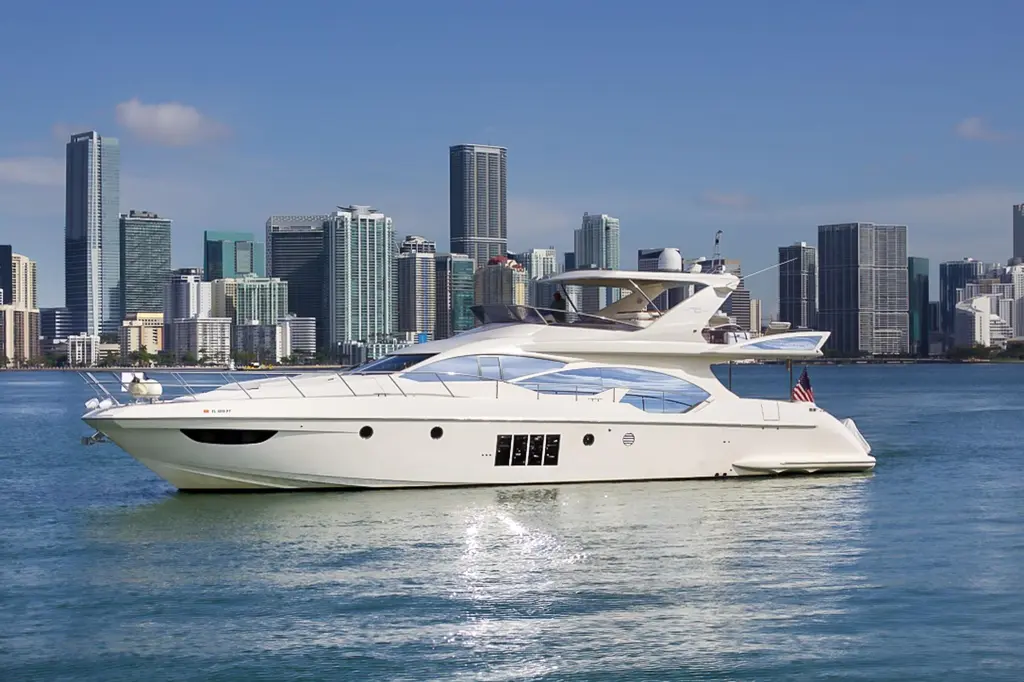 La Linda 2011 Azimut 70 Yacht For Sale in Miami FL La Linda 2011 Azimut 70 Yacht For Sale in Miami FL