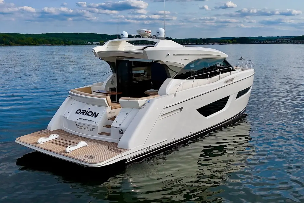Orion 2018 Carver C52 Coupe Yacht For Sale in Midland ON Orion 2018 Carver C52 Coupe Yacht For Sale in Midland ON