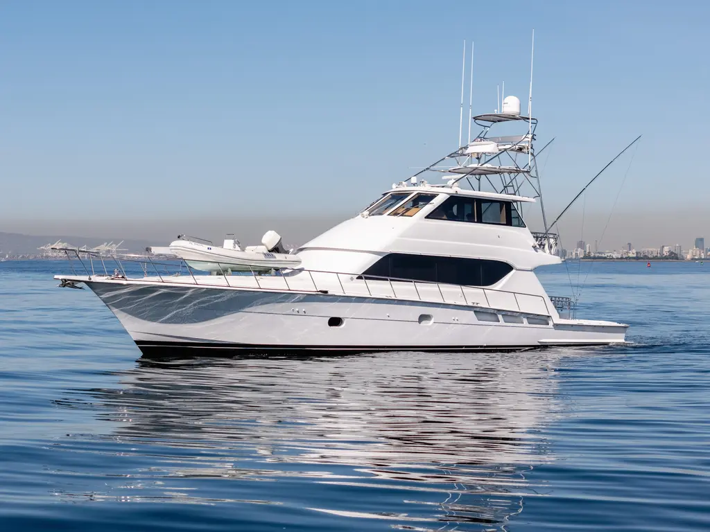 2000 Hatteras 70 Convertible Yacht For Sale in Huntington Beach CA 2000 Hatteras 70 Convertible Yacht For Sale in Huntington Beach CA