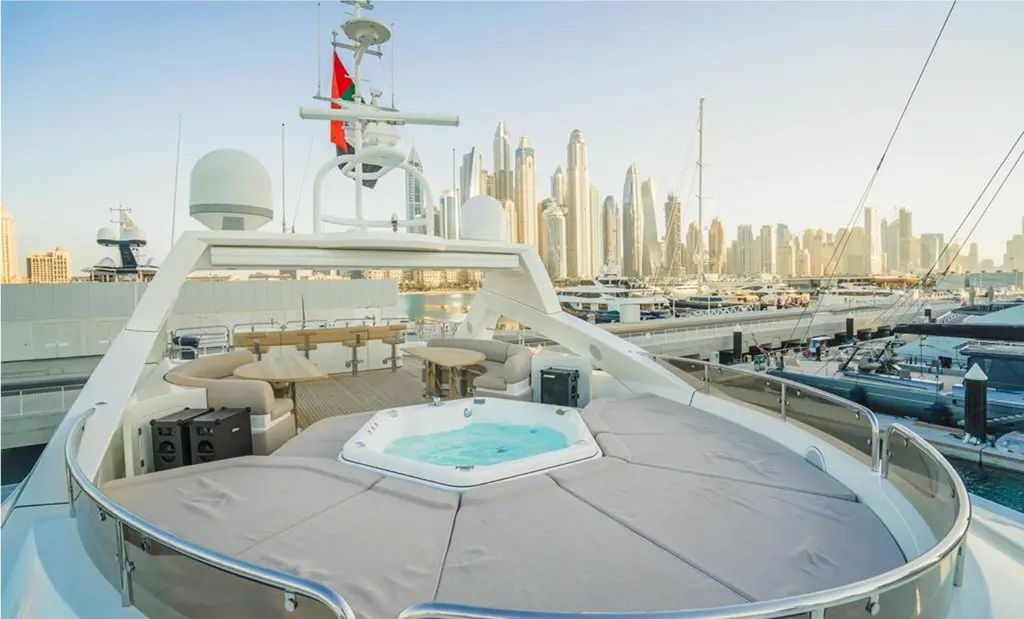 2010 Sunseeker 40 Metre Yacht Yacht For Sale in Dubai 2010 Sunseeker 40 Metre Yacht Yacht For Sale in Dubai