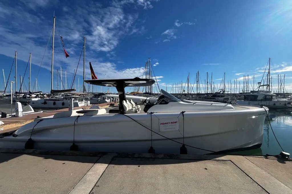 Esimar 2023  40 open Yacht For Sale in Sant Andreu de Llavaneres ES-B