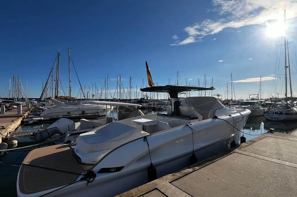 Esimar 2023  40 open Yacht For Sale in Sant Andreu de Llavaneres ES-B