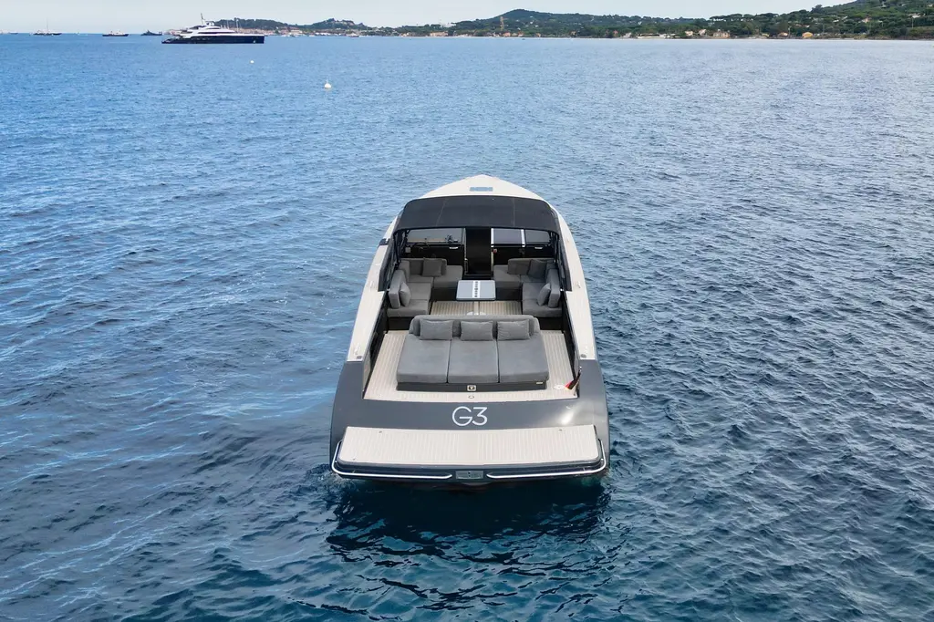 G3 2013 VanDutch 55 Yacht For Sale in Cogolin 83 G3 2013 VanDutch 55 Yacht For Sale in Cogolin 83