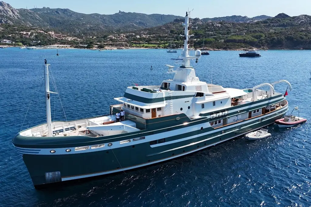 STEEL 2009 Pendennis 55m Yacht For Sale in Viareggio IT-LU STEEL 2009 Pendennis 55m Yacht For Sale in Viareggio IT-LU