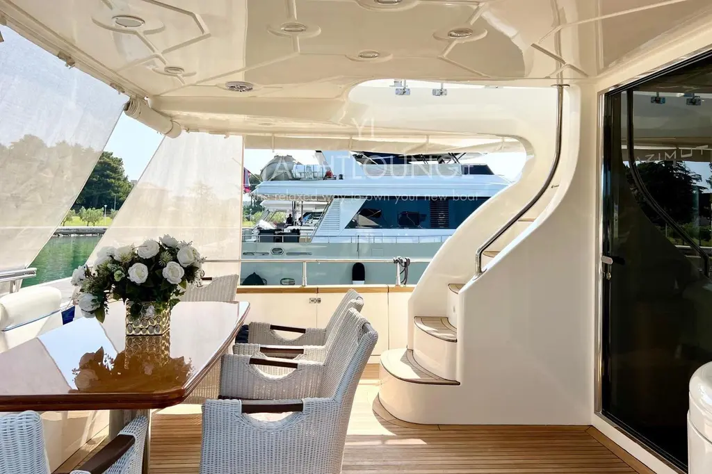 2004 Azimut 74 Solar Yacht For Sale in Split 2004 Azimut 74 Solar Yacht For Sale in Split