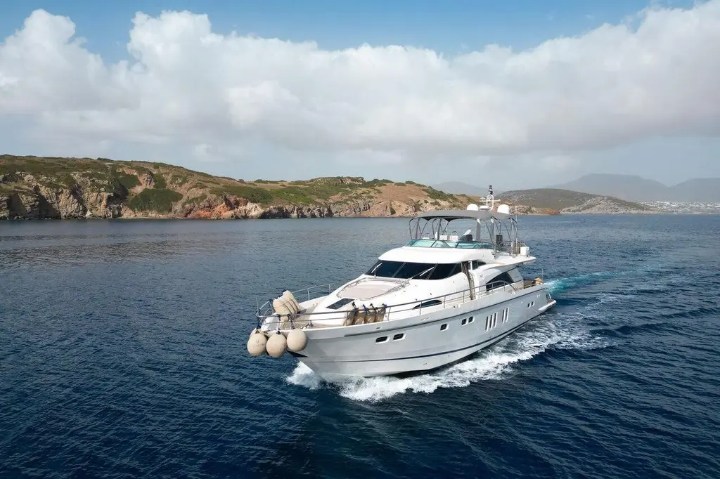 2004 Fairline Squadron 74 Yacht For Sale in Göcek 2004 Fairline Squadron 74 Yacht For Sale in Göcek
