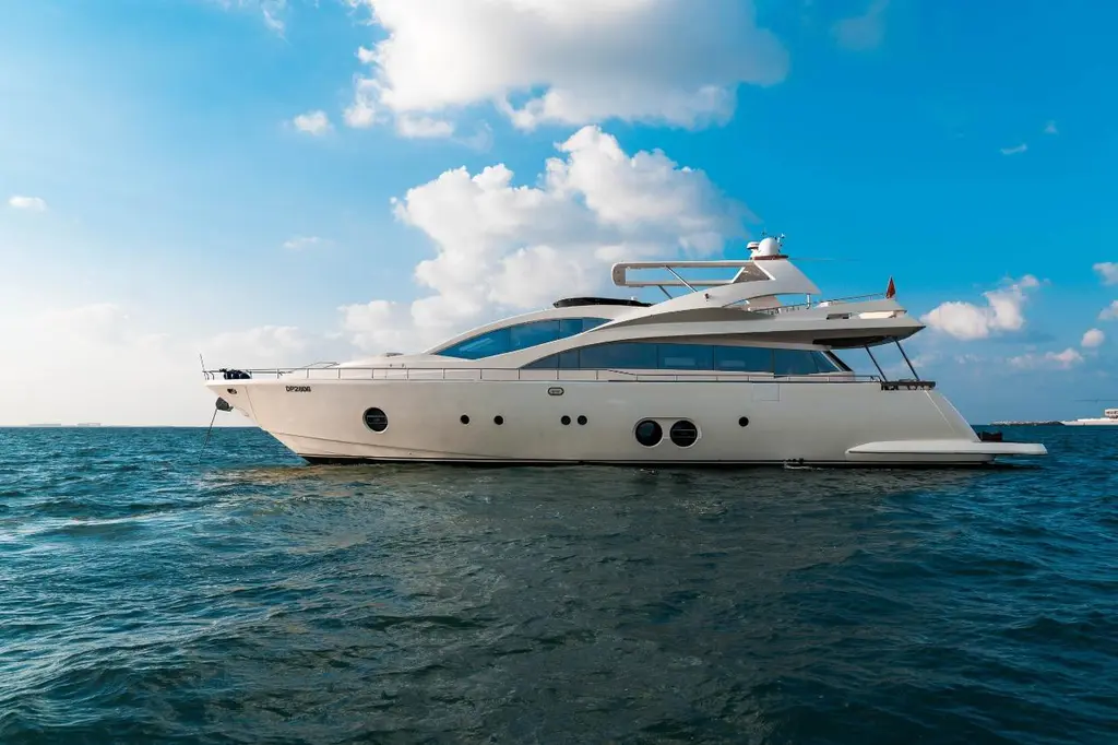 Onyx 2007 Aicon Yachts 85 Yacht For Sale in Dubai 