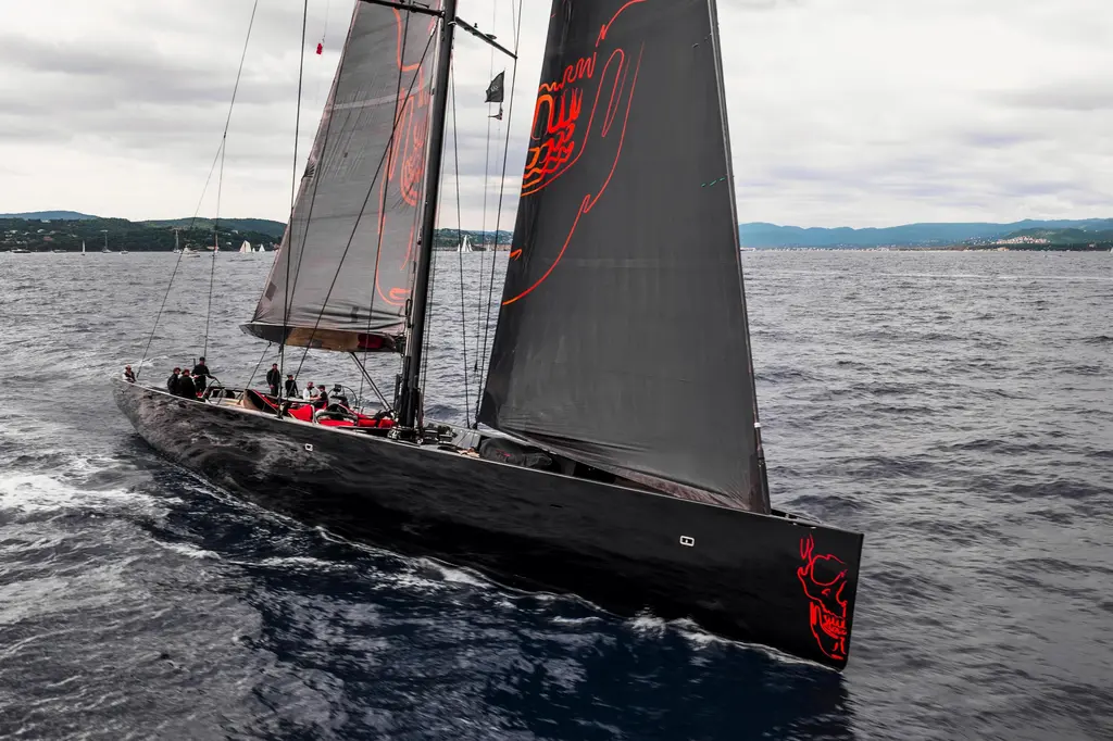 Black Sails 2009 Wally 130 Yacht For Sale in Saint-Tropez 83 Black Sails 2009 Wally 130 Yacht For Sale in Saint-Tropez 83