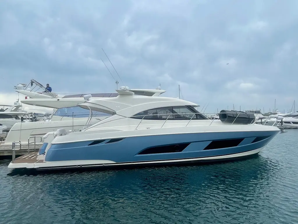 2020 Riviera 4800 Sport Yacht Yacht For Sale in Waukegan IL 2020 Riviera 4800 Sport Yacht Yacht For Sale in Waukegan IL