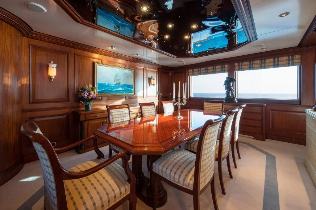  1982 Feadship Classic Yacht For Sale in Alicante ES-A