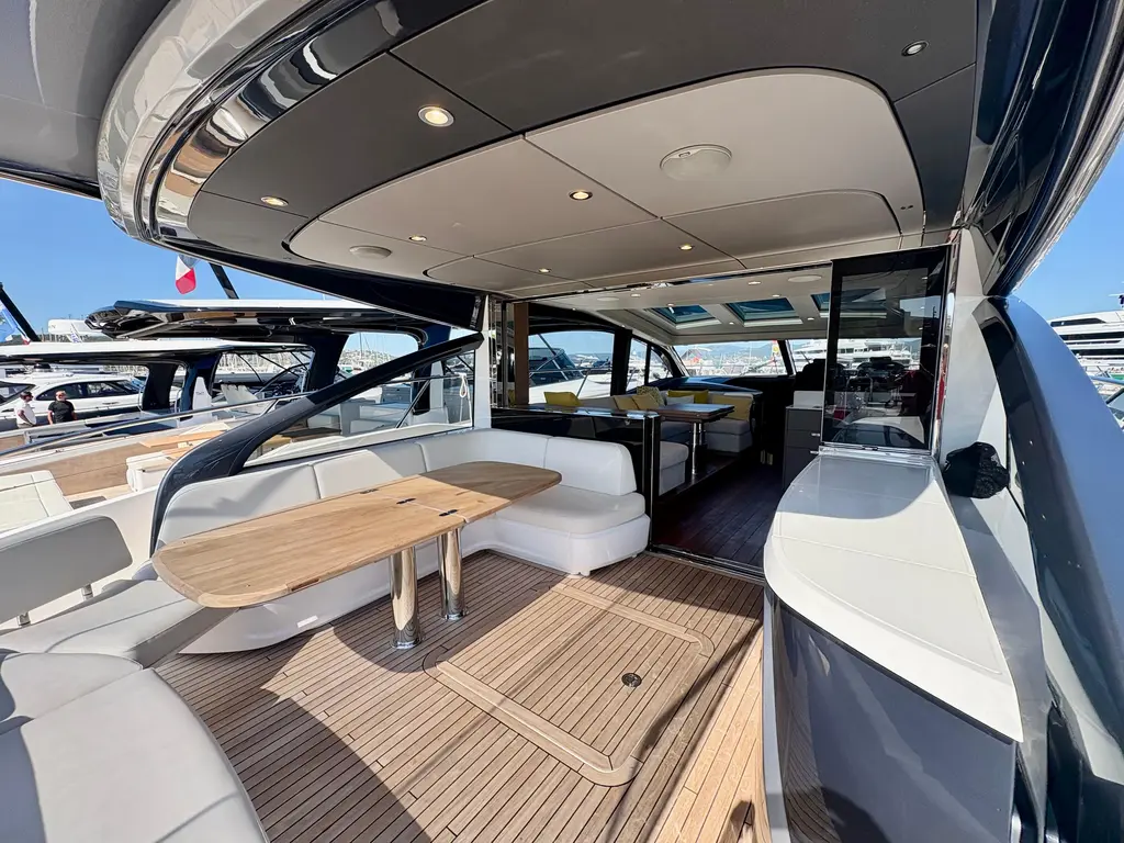 2025 Princess V55 Yacht For Sale in Mandelieu-la-Napoule 2025 Princess V55 Yacht For Sale in Mandelieu-la-Napoule