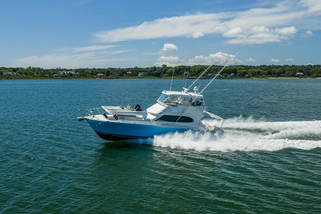 CHILLAX 2005 Riviera 51 Flybridge Yacht For Sale in Palm Beach FL CHILLAX 2005 Riviera 51 Flybridge Yacht For Sale in Palm Beach FL