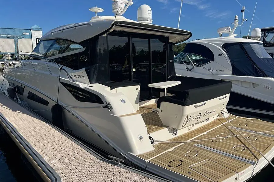 2015 Sea Ray 470 Sundancer Yacht For Sale in Woodbridge VA 2015 Sea Ray 470 Sundancer Yacht For Sale in Woodbridge VA