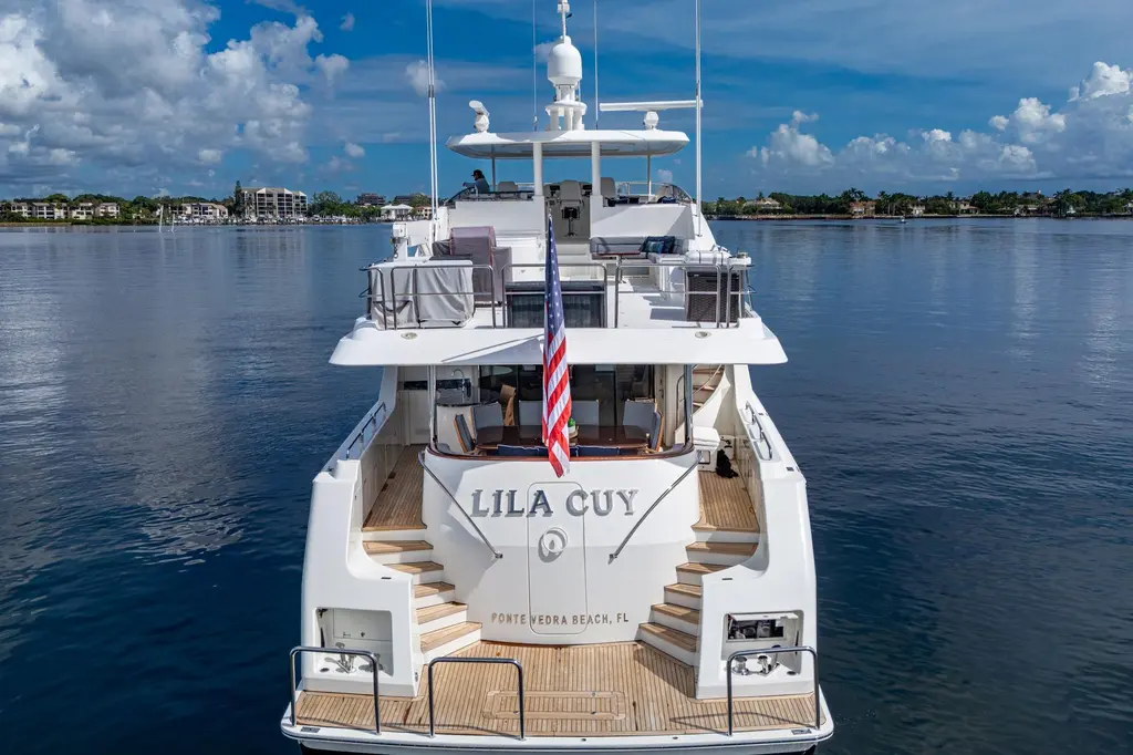 LILA CUY 2006 Westport 112 Yacht For Sale in North Palm Beach FL LILA CUY 2006 Westport 112 Yacht For Sale in North Palm Beach FL