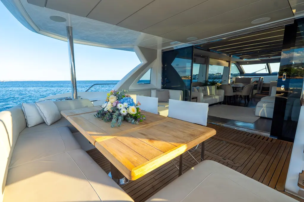 LADY M 2019 Sunseeker 76 Yacht Yacht For Sale in Palma LADY M 2019 Sunseeker 76 Yacht Yacht For Sale in Palma