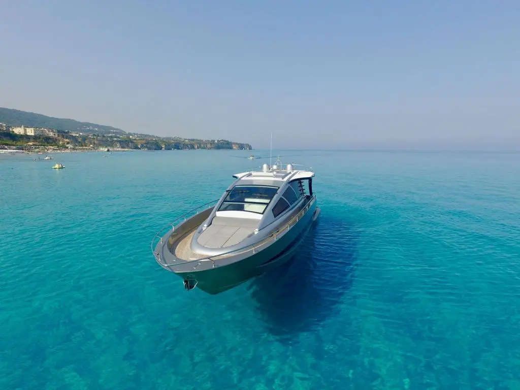 EA 2010 Custom Wake 66 Yacht For Sale in Varazze IT-SV EA 2010 Custom Wake 66 Yacht For Sale in Varazze IT-SV