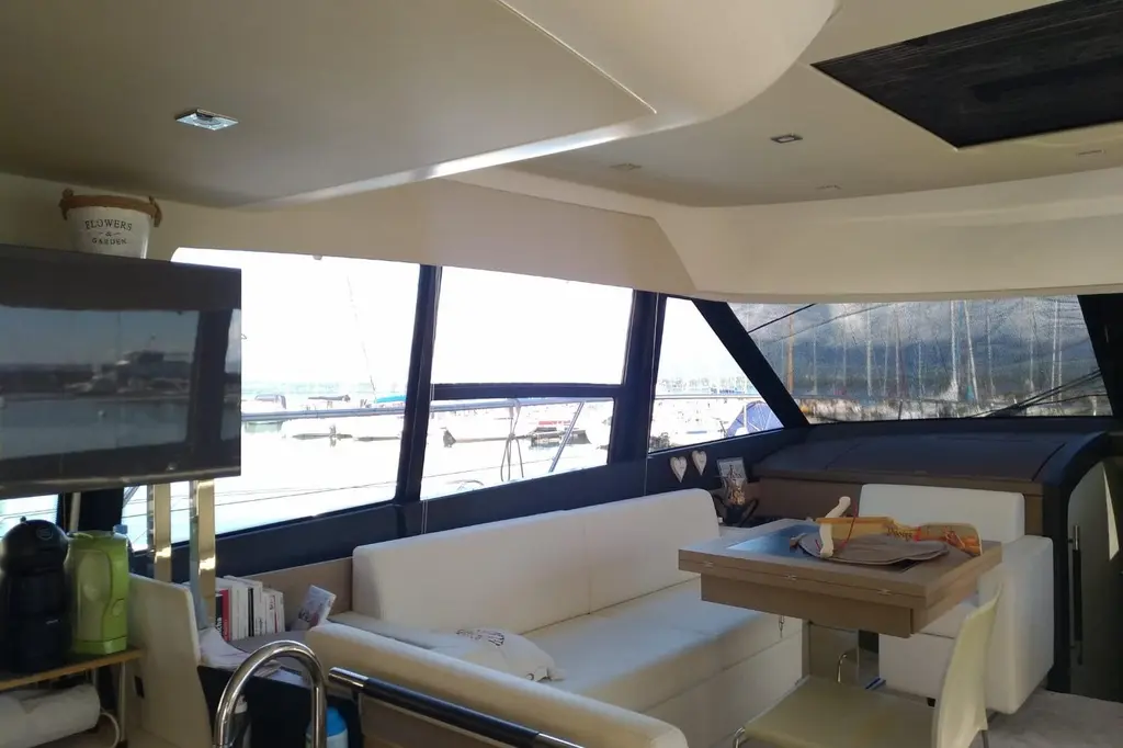 2016 Prestige 550 Yacht For Sale in Canet-en-Roussillon 66 2016 Prestige 550 Yacht For Sale in Canet-en-Roussillon 66