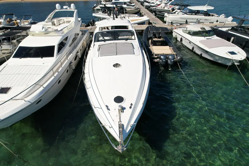 2001 Pershing 65 Yacht For Sale in Grimaud 83 2001 Pershing 65 Yacht For Sale in Grimaud 83