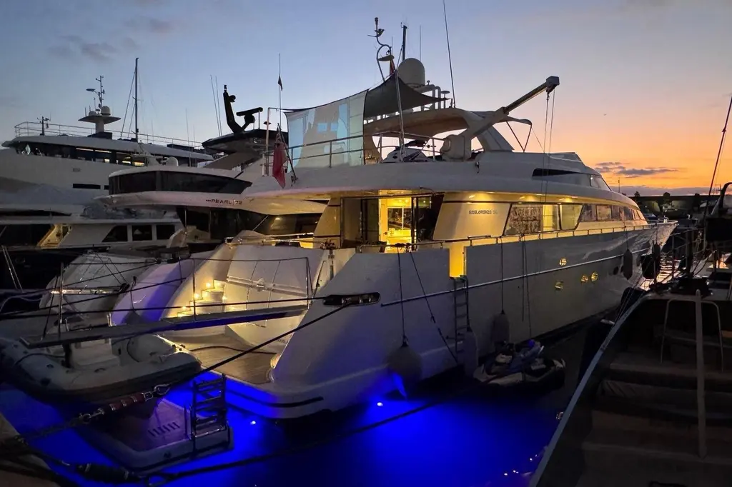 2000 Sanlorenzo SL88 Yacht For Sale in Palma 2000 Sanlorenzo SL88 Yacht For Sale in Palma
