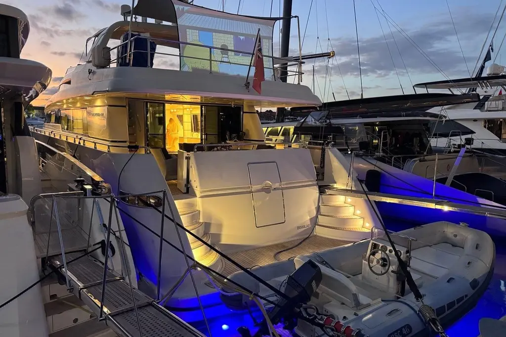 2000 Sanlorenzo SL88 Yacht For Sale in Palma 2000 Sanlorenzo SL88 Yacht For Sale in Palma