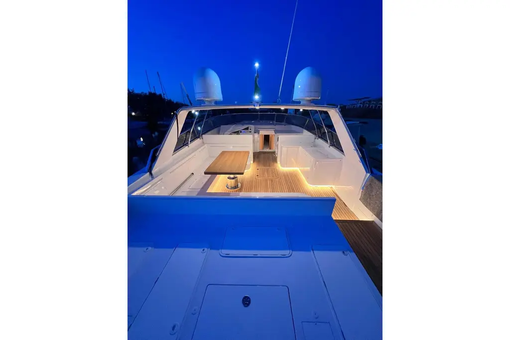 1987 Magnum Marine 63 Yacht For Sale in Monte Argentario IT-GR 1987 Magnum Marine 63 Yacht For Sale in Monte Argentario IT-GR