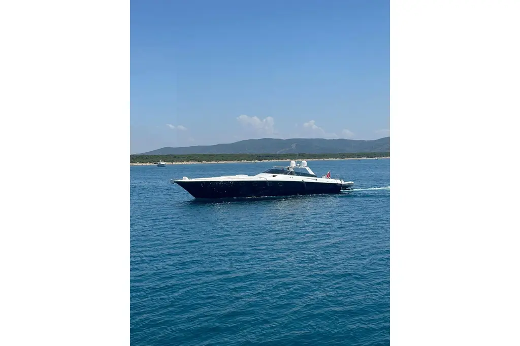 1987 Magnum Marine 63 Yacht For Sale in Monte Argentario IT-GR 1987 Magnum Marine 63 Yacht For Sale in Monte Argentario IT-GR