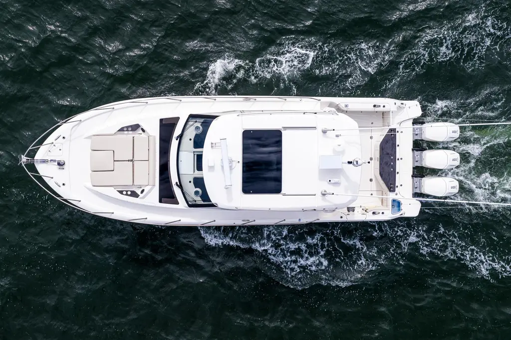 2024 Boston Whaler 405 Conquest Yacht For Sale in Merrick NY 2024 Boston Whaler 405 Conquest Yacht For Sale in Merrick NY