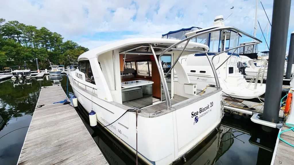 SEA-SOLAR SUE & LECTRIC LEE 2022 Greenline 40 Yacht For Sale in Chocowinity NC SEA-SOLAR SUE & LECTRIC LEE 2022 Greenline 40 Yacht For Sale in Chocowinity NC