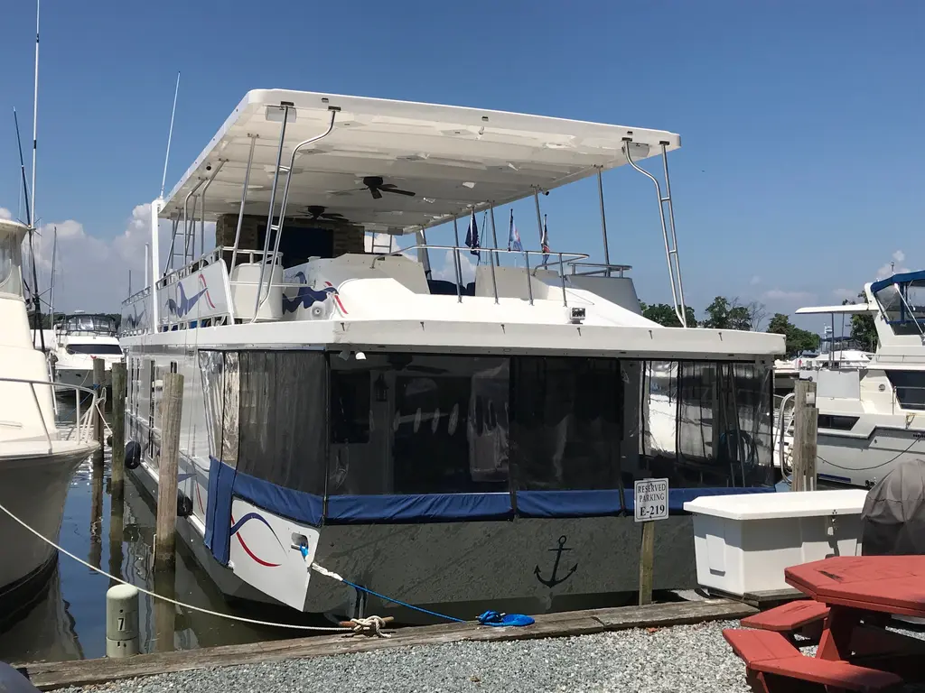 St Somewhere 2017 Sumerset Houseboat Yacht For Sale in Chestertown MD St Somewhere 2017 Sumerset Houseboat Yacht For Sale in Chestertown MD