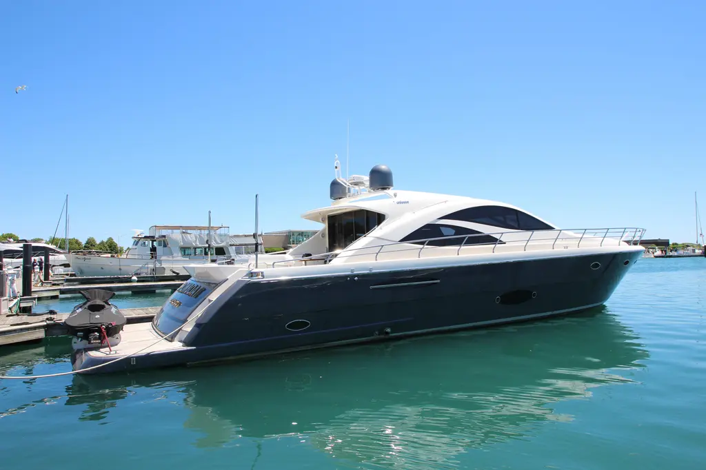 2007 Uniesse 70 Sport Yacht For Sale in Dolton IL 2007 Uniesse 70 Sport Yacht For Sale in Dolton IL