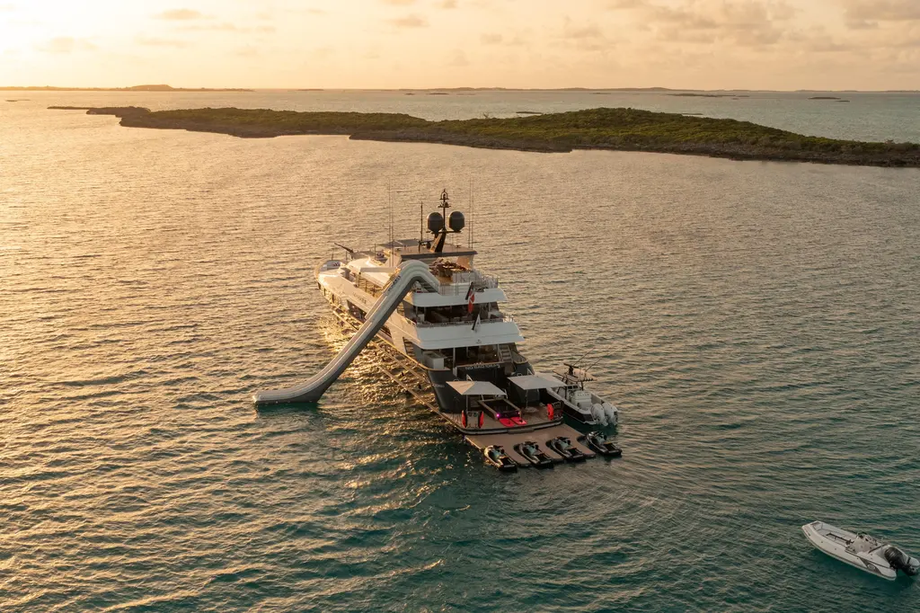 NO BAD IDEAS 2000 Trinity Yachts Trinity 150 Yacht For Sale in Nassau NO BAD IDEAS 2000 Trinity Yachts Trinity 150 Yacht For Sale in Nassau