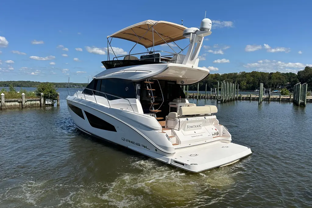 Tomtanic 2019 Regal 42 Fly Yacht For Sale in Charlestown MD Tomtanic 2019 Regal 42 Fly Yacht For Sale in Charlestown MD