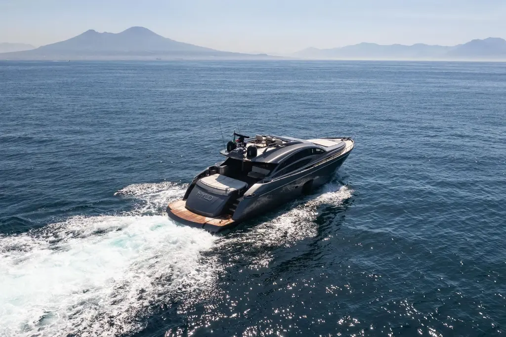 MYLO 2014 Pershing 74 Yacht For Sale in Naples IT-NA MYLO 2014 Pershing 74 Yacht For Sale in Naples IT-NA