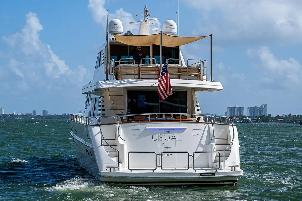 THE USUAL 2000 Horizon 82 Yacht For Sale in Miami FL THE USUAL 2000 Horizon 82 Yacht For Sale in Miami FL