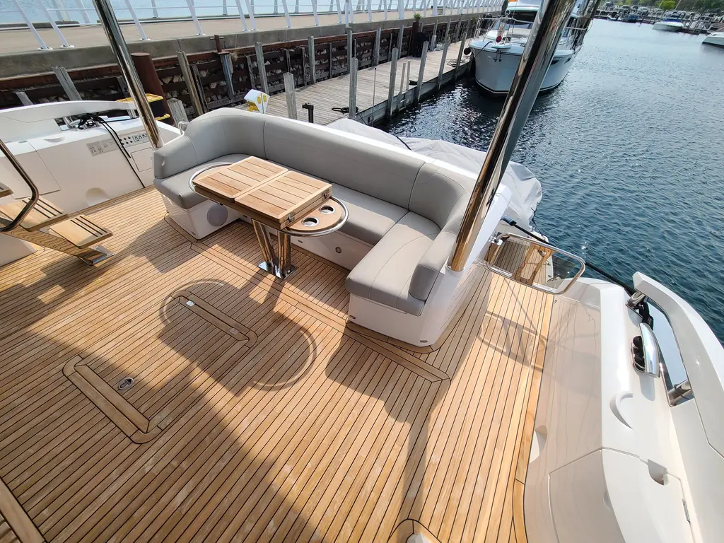 Sweet Tina 2023 Sunseeker Manhattan 68 Yacht For Sale in Chicago IL Sweet Tina 2023 Sunseeker Manhattan 68 Yacht For Sale in Chicago IL