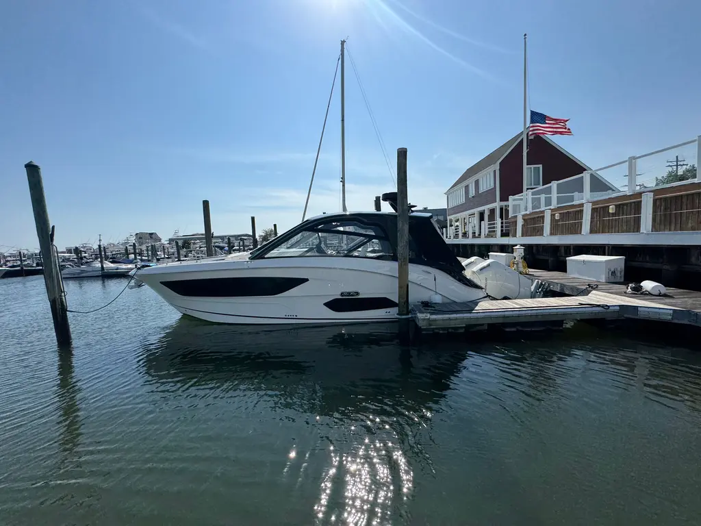 2025 Sea Ray Sundancer 370 Outboard Yacht For Sale in Somers Point NJ 2025 Sea Ray Sundancer 370 Outboard Yacht For Sale in Somers Point NJ
