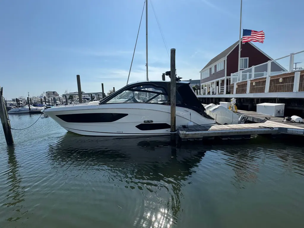 2025 Sea Ray Sundancer 370 Outboard Yacht For Sale in Somers Point NJ 2025 Sea Ray Sundancer 370 Outboard Yacht For Sale in Somers Point NJ