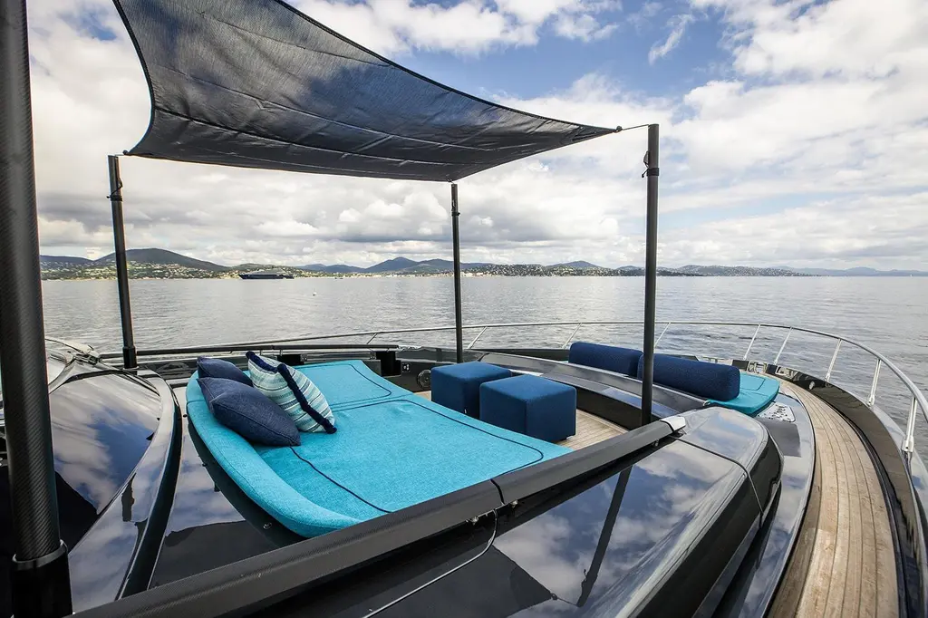 AMEAURE 2024 Riva 76' Bahamas Super Yacht For Sale in Cannes AMEAURE 2024 Riva 76' Bahamas Super Yacht For Sale in Cannes