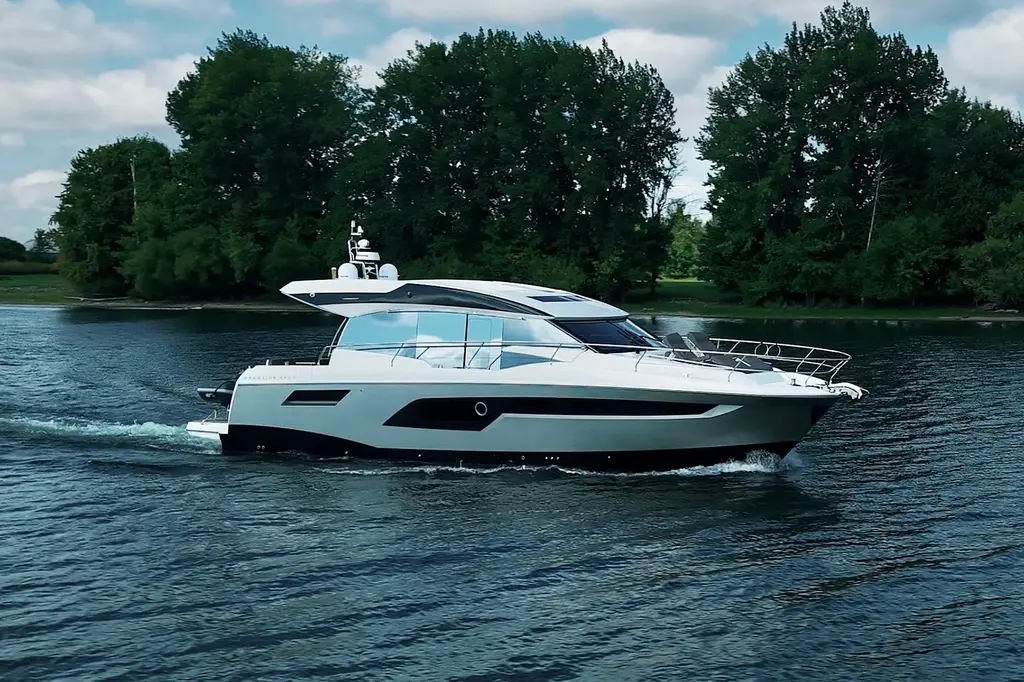 Prestige 520S 2018 Prestige 520S Yacht For Sale in St-Paul-de-l'Île-aux-Noix QC Prestige 520S 2018 Prestige 520S Yacht For Sale in St-Paul-de-l'Île-aux-Noix QC