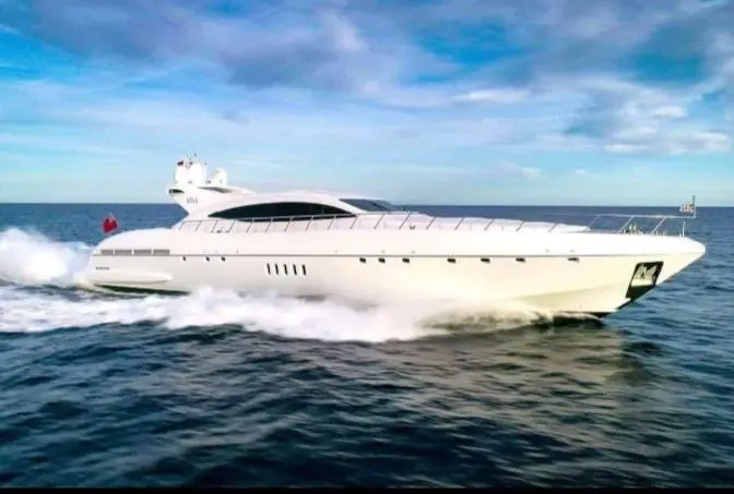 2004 Mangusta 108 Yacht For Sale in Rome IT-RM 2004 Mangusta 108 Yacht For Sale in Rome IT-RM