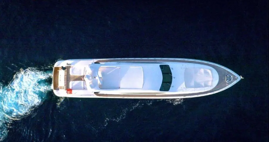 2004 Mangusta 108 Yacht For Sale in Rome IT-RM 2004 Mangusta 108 Yacht For Sale in Rome IT-RM