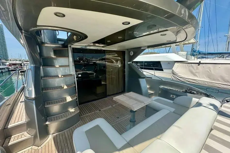 2012 Sunseeker Manhattan 53 Yacht For Sale in Pattaya 2012 Sunseeker Manhattan 53 Yacht For Sale in Pattaya