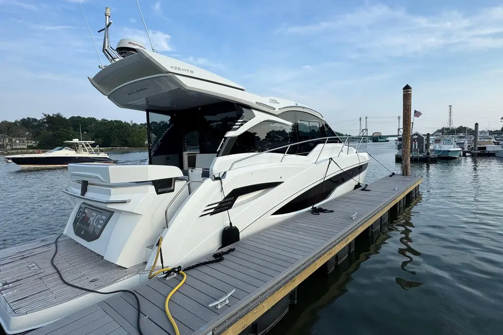 2024 Galeon 425 HTS Yacht For Sale in Port Washington NY 2024 Galeon 425 HTS Yacht For Sale in Port Washington NY