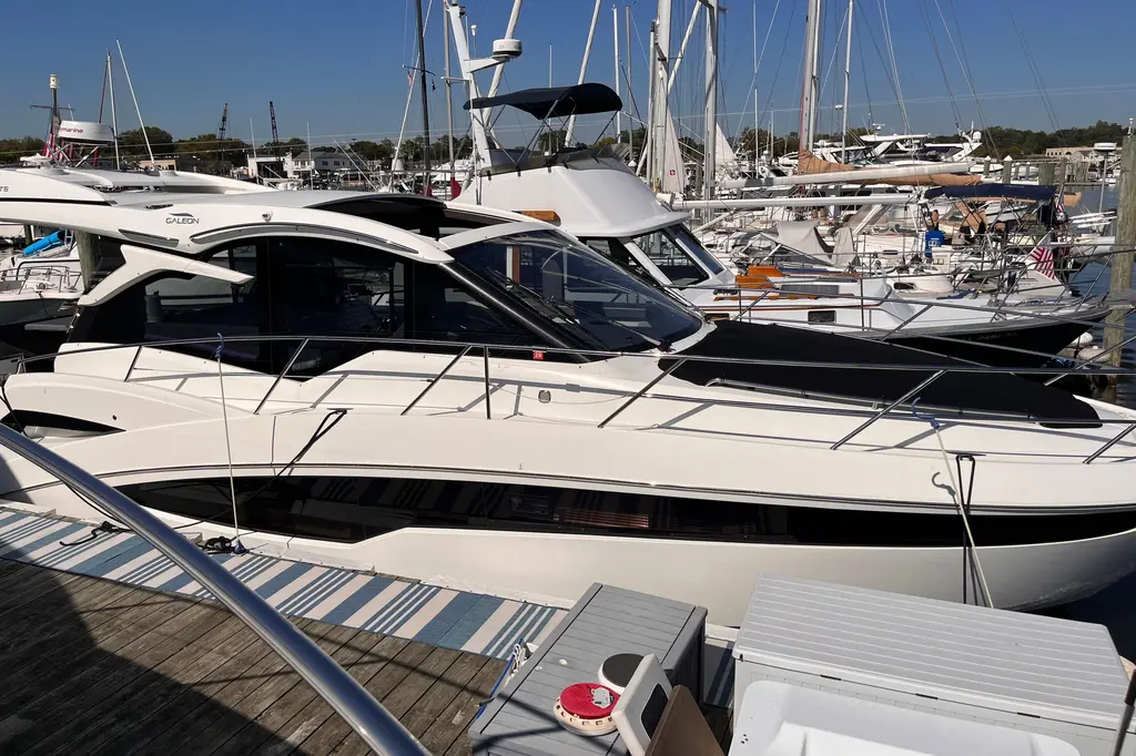 2024 Galeon 425 HTS Yacht For Sale in Port Washington NY 2024 Galeon 425 HTS Yacht For Sale in Port Washington NY