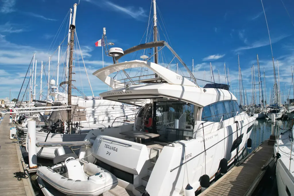 2017 Prestige 560 Yacht For Sale in Canet-en-Roussillon 66 2017 Prestige 560 Yacht For Sale in Canet-en-Roussillon 66