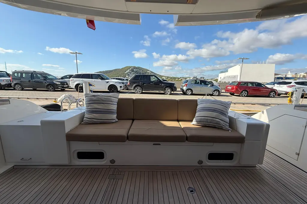 Marckeric 2012 Fairline Squadron 58 Yacht For Sale in Santa Eulària des Riu Marckeric 2012 Fairline Squadron 58 Yacht For Sale in Santa Eulària des Riu